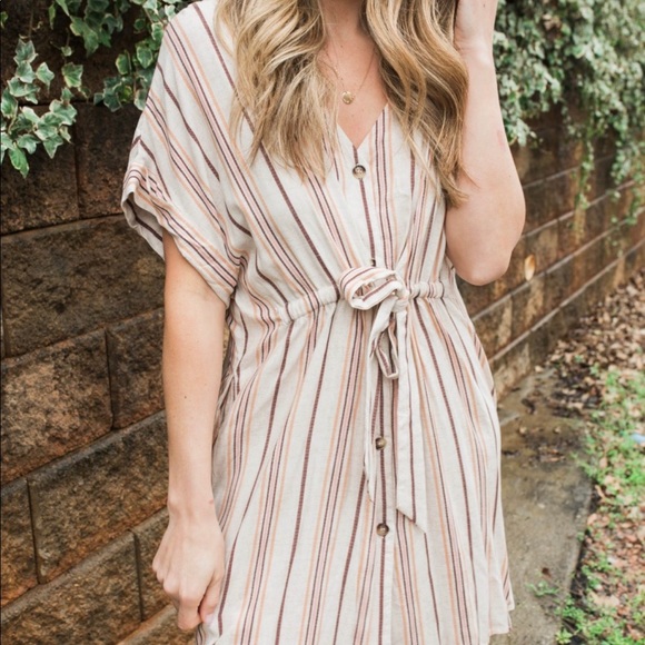 Jules & James Dress - Picture 1 of 1